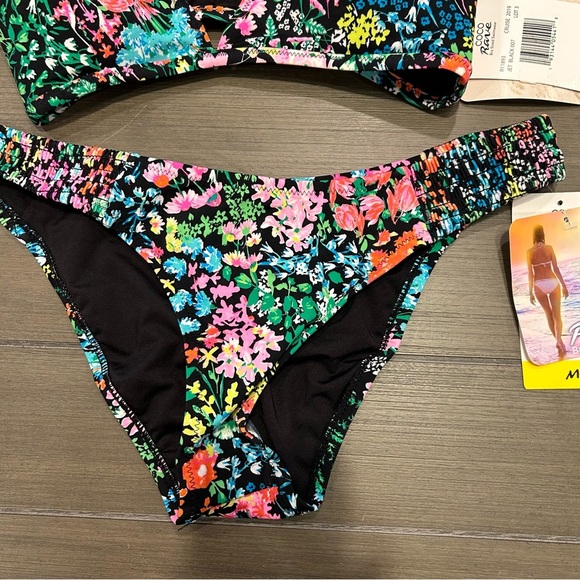 COCO RAVE Bikini - Picture 11 of 12